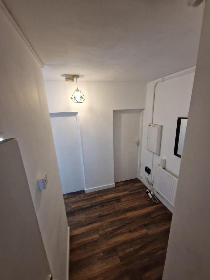 Cozy Room - Only Room ロンドン エクステリア 写真